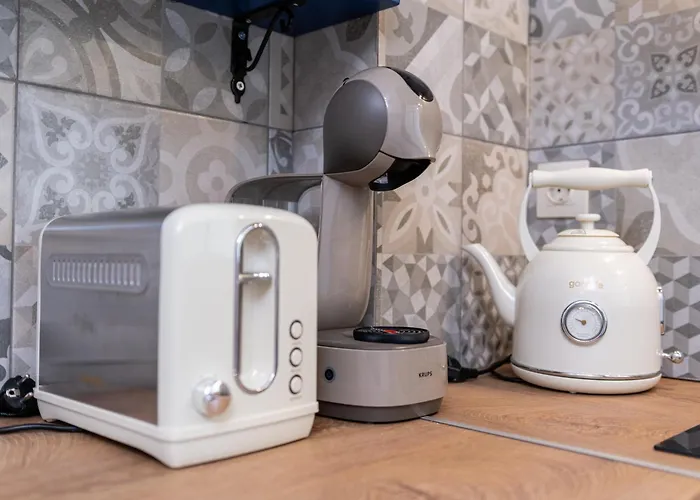 Center Retro Chic Kapana 2-bed Апартамент