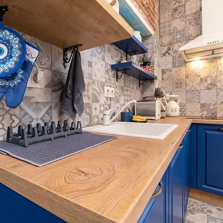 Center Retro Chic Kapana 2-bed Apartment Plovdiv